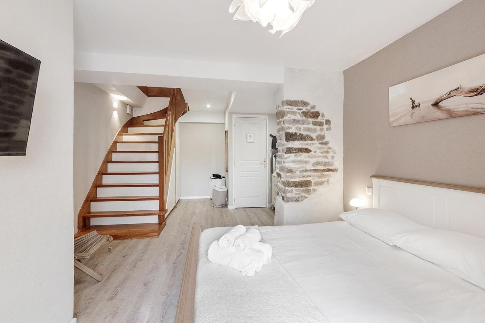Tassigny - Charmant Appartement/ Terrasse - Port Vannes Buitenkant foto