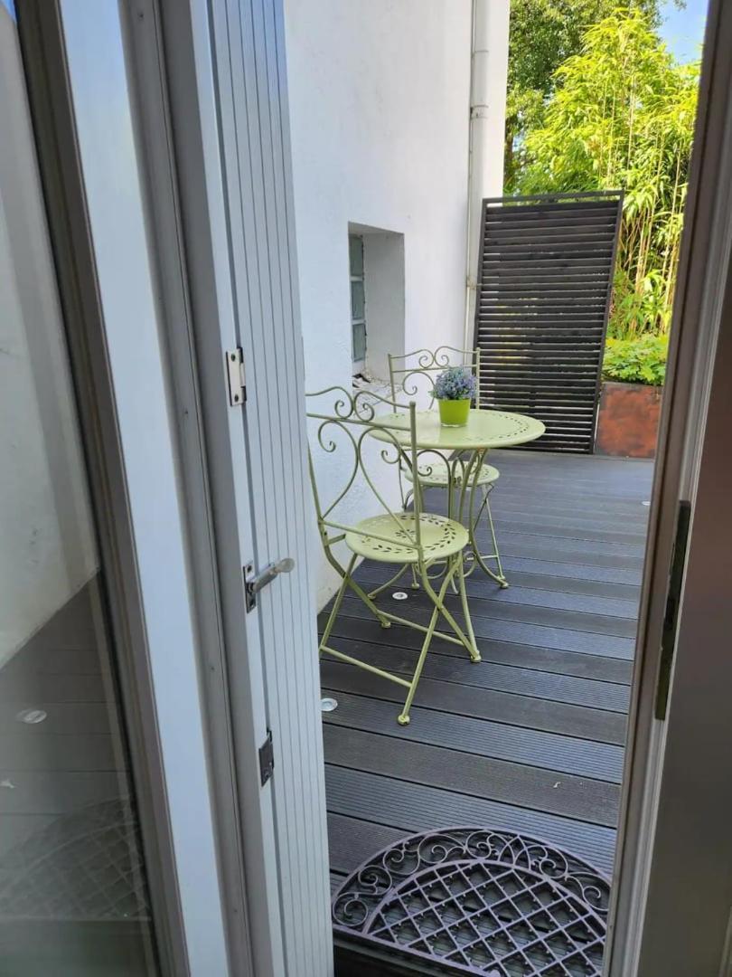 Tassigny - Charmant Appartement/ Terrasse - Port Vannes Buitenkant foto